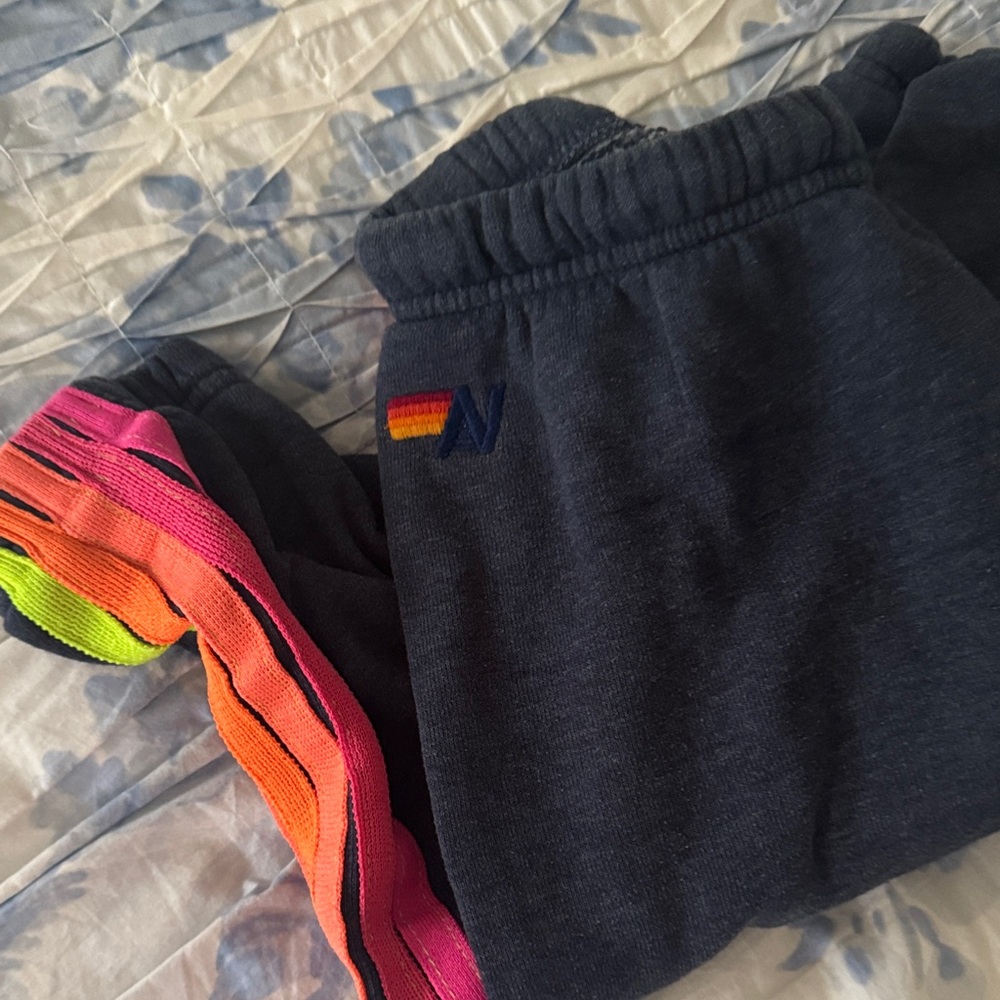 NEON AVIATOR NATION SWEATPANTS! Navy!